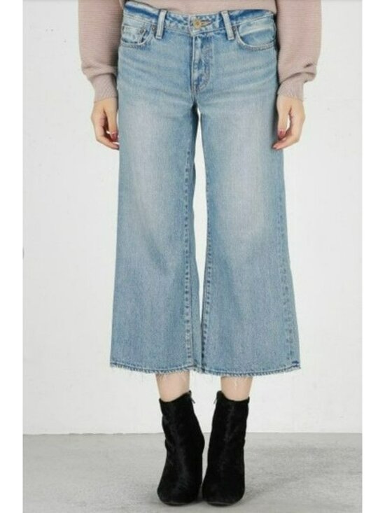 Moussy Denim - Moussy Cropped Flare Blue Light Wash Cropped Straight Leg Raw Hem Jeans